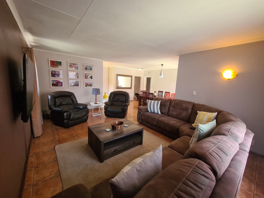 4 Bedroom Property for Sale in Vaalpark Free State